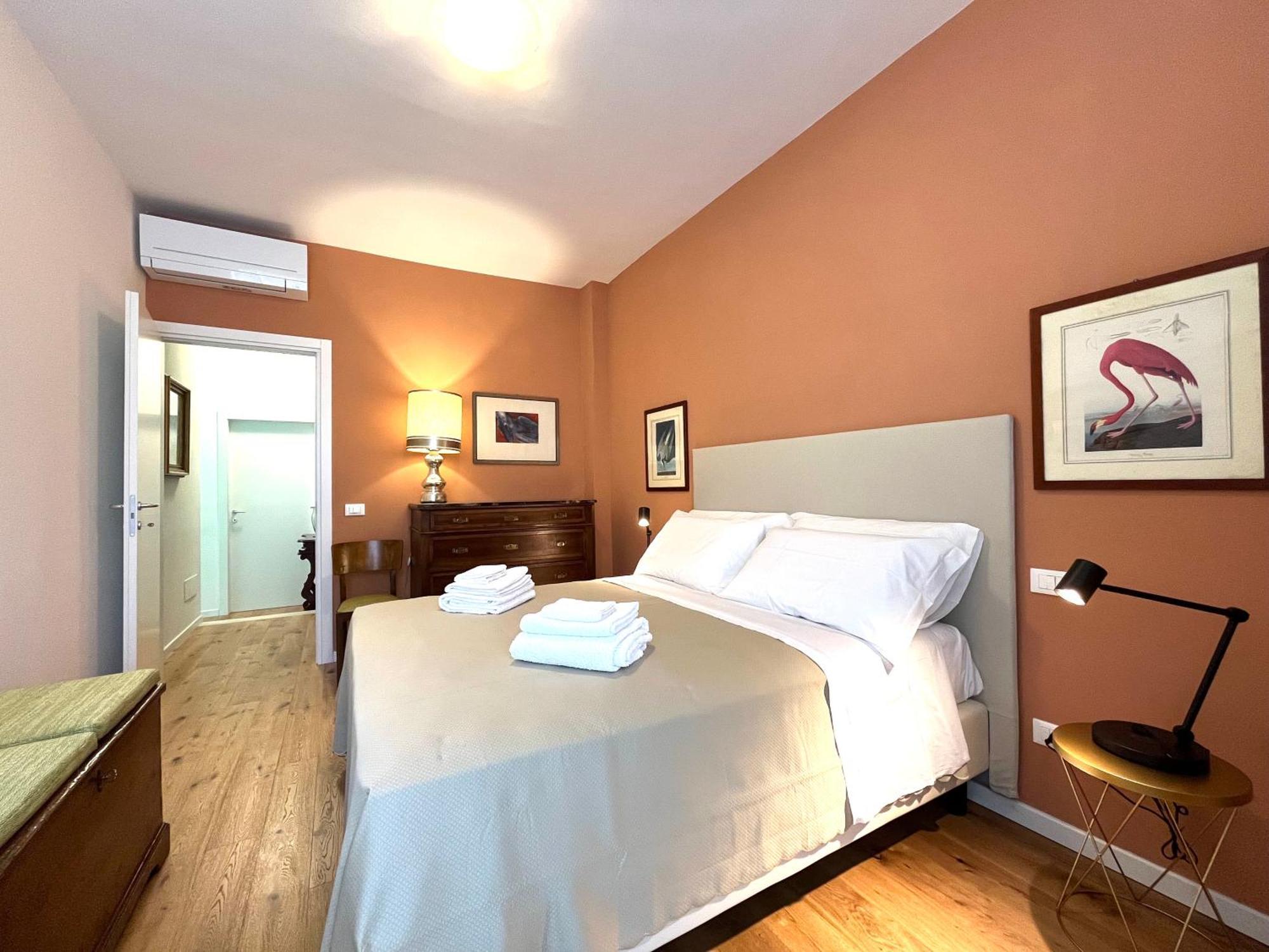 Orcagna With Parking Apartment Florenz